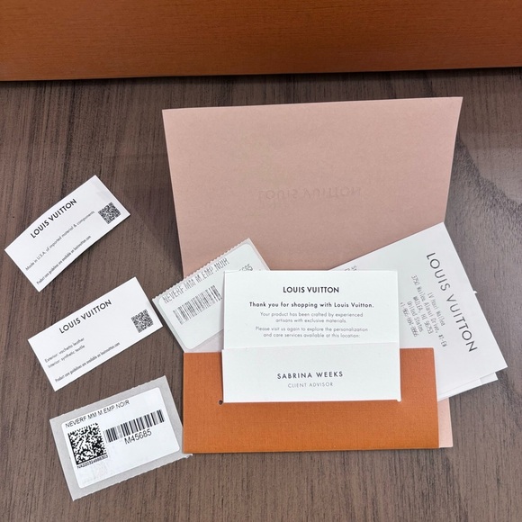 New Louis‎ Vuitton Neverfull MM Monogram Empreinte Noir Black Leather - Picture 14 of 16